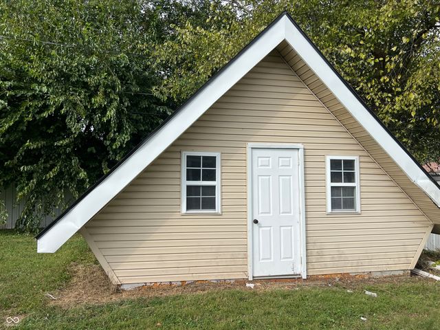 6560 Hi Vu Drive, Indianapolis, IN 46227