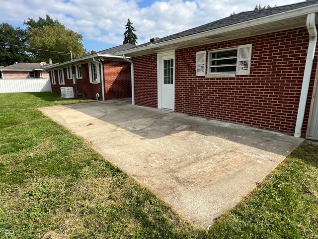 6560 Hi Vu Drive, Indianapolis, IN 46227