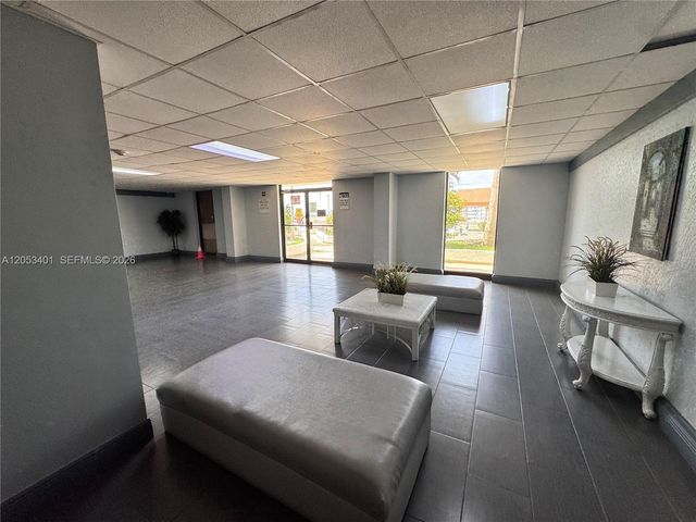 13499 Biscayne Boulevard 703, North Miami, FL 33181