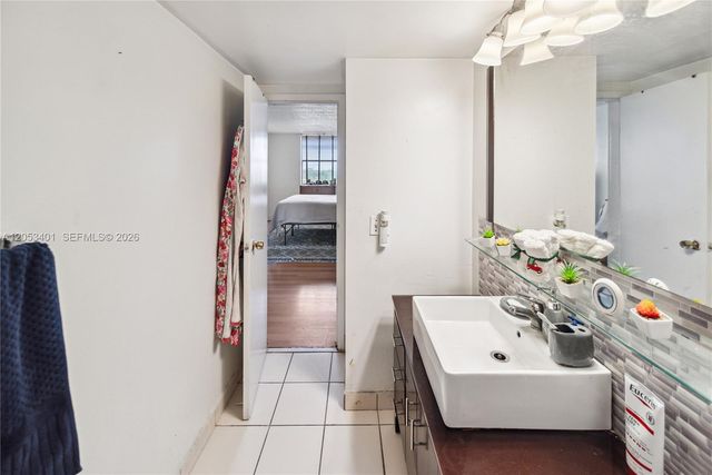 13499 Biscayne Boulevard 703, North Miami, FL 33181