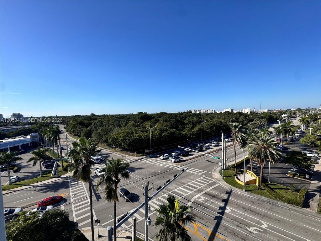 13499 Biscayne Boulevard 703, North Miami, FL 33181