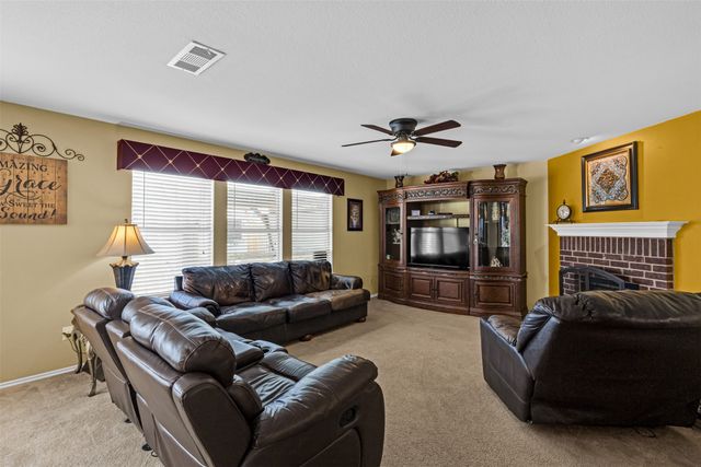 4333 Highgate Road, Fort Worth, TX 76244