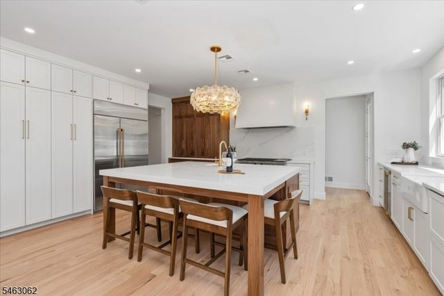 2042 W Broad St, Scotch Plains Twp., NJ 07076