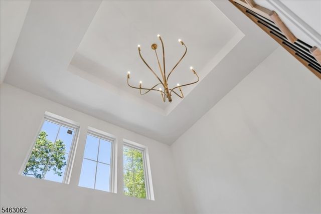 2042 W Broad St, Scotch Plains Twp., NJ 07076