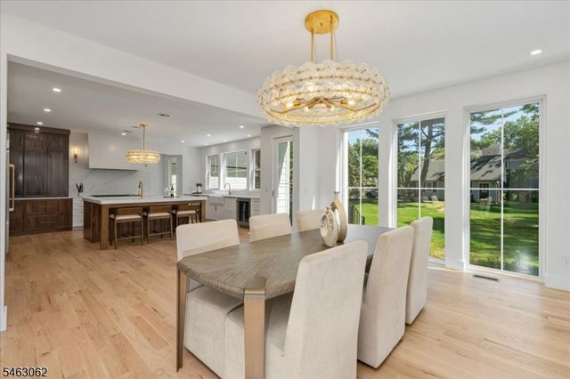 2042 W Broad St, Scotch Plains Twp., NJ 07076