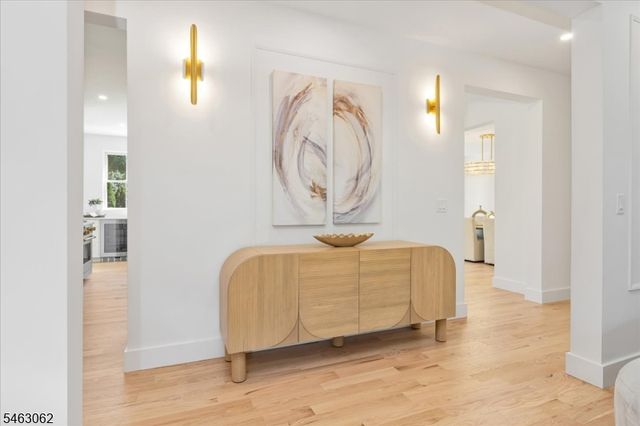 2042 W Broad St, Scotch Plains Twp., NJ 07076