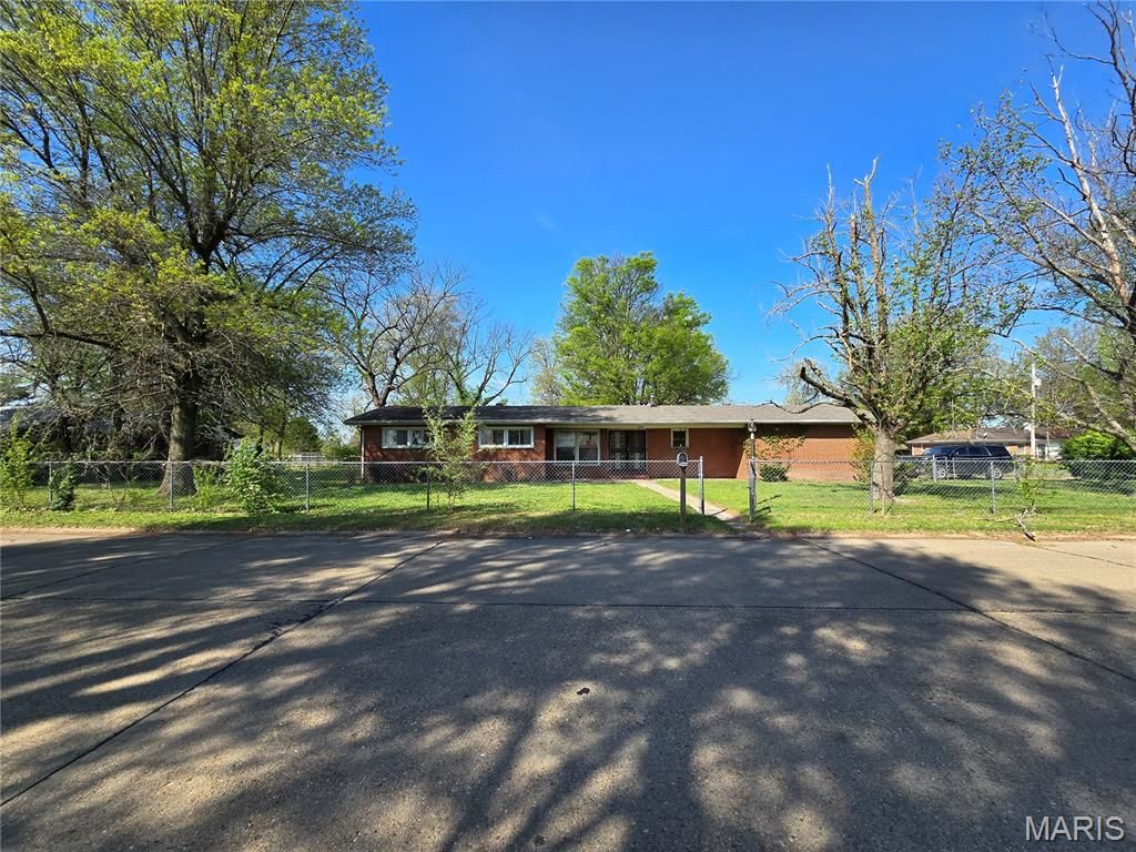 601 Carroll Street, Sikeston, MO 63801