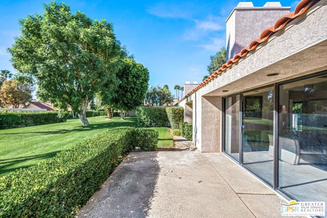 344 Forest Hills Drive, Rancho Mirage, CA 92270