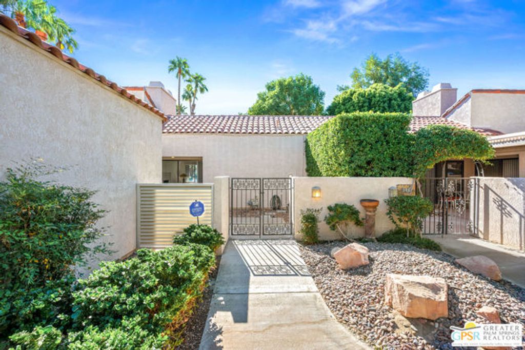 344 Forest Hills Drive, Rancho Mirage, CA 92270