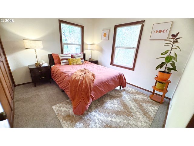 1928 Ne 63RD Ave, Portland, OR 97213