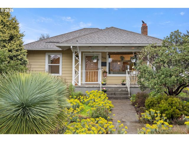 1928 Ne 63RD Ave, Portland, OR 97213