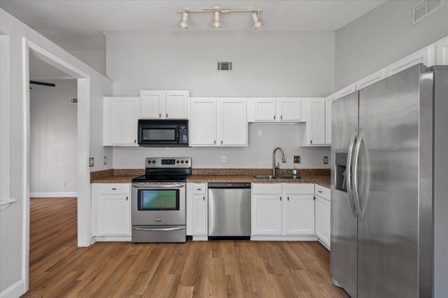 198 Mickler Drive, Ladson, SC 29456