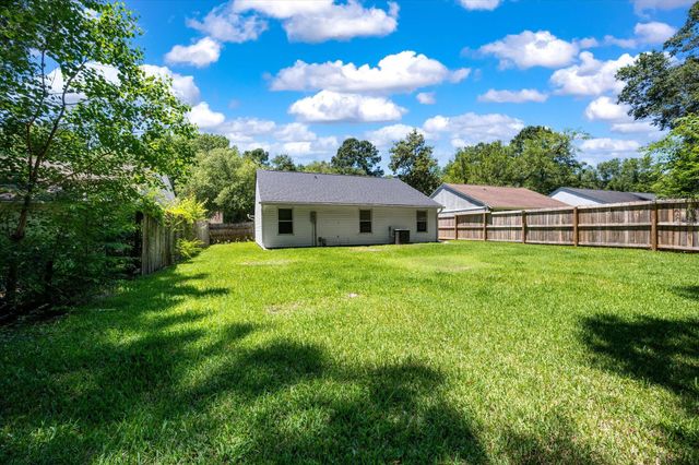 198 Mickler Drive, Ladson, SC 29456