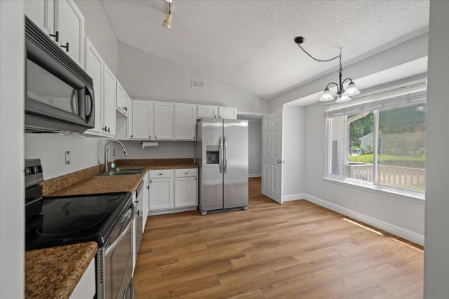 198 Mickler Drive, Ladson, SC 29456