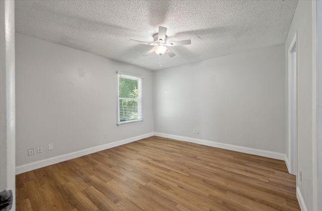198 Mickler Drive, Ladson, SC 29456