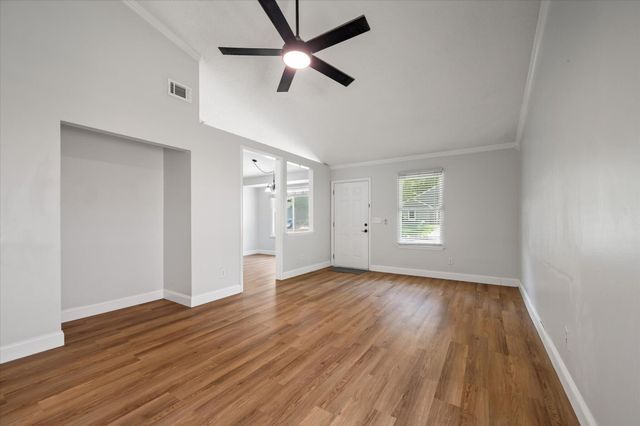 198 Mickler Drive, Ladson, SC 29456