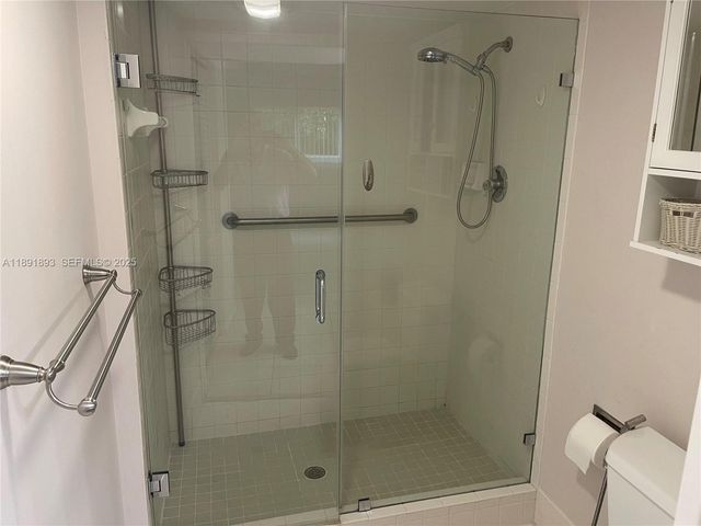 800 SW 142nd Avenue 104N, Pembroke Pines, FL 33027