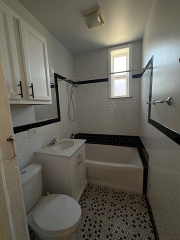 2723 W 18th Street 1, Chicago, IL 60608