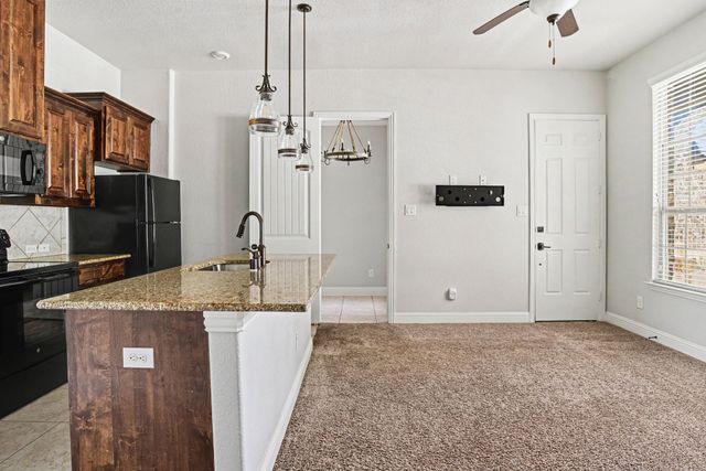 1412 Siena Lane, Mclendon Chisholm, TX 75032