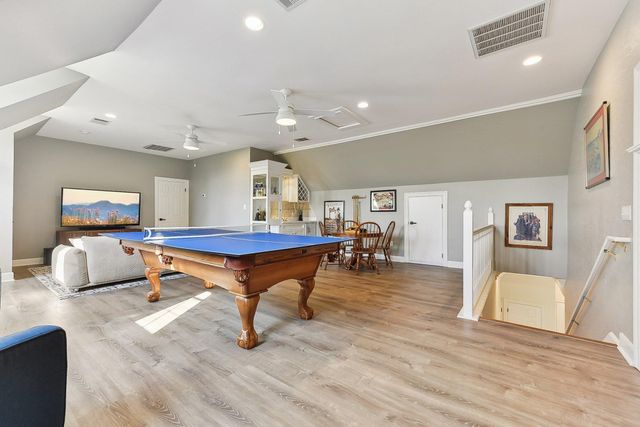 203 Saddle Blanket DR, Dripping Springs, TX 78620