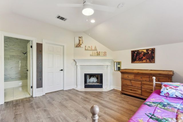 203 Saddle Blanket DR, Dripping Springs, TX 78620