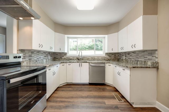 321 Hillcrest Avenue, Chattanooga, TN 37411