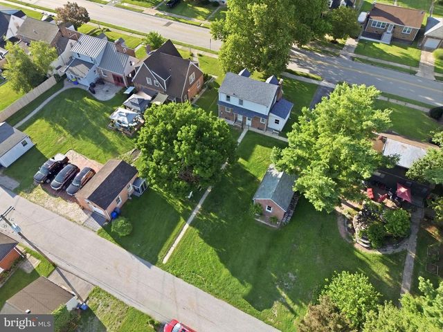 1530 E PHILADELPHIA ST, York, PA 17403