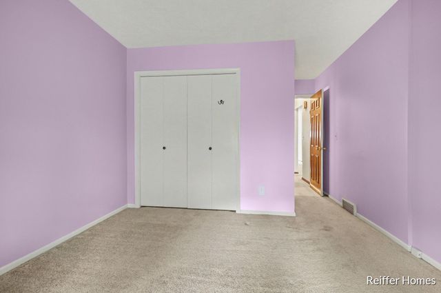 2638 Chatham Woods Drive SE, Grand Rapids, MI 49546