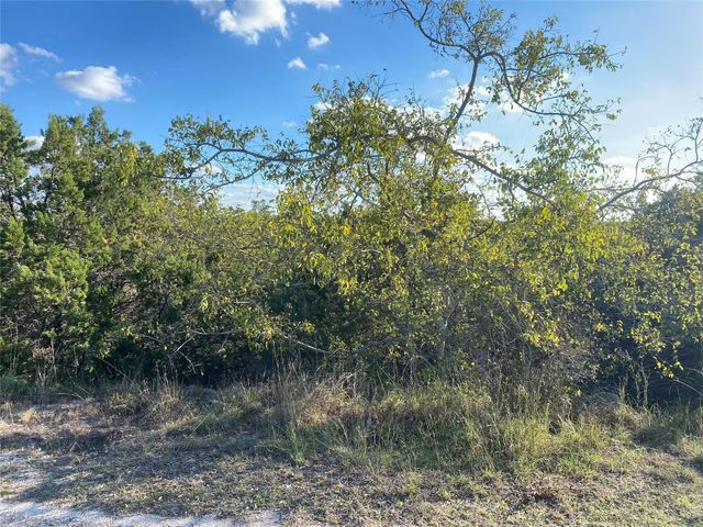 20701 Rawhide TRL, Lago Vista, TX 78645