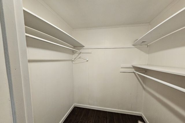 207 Pine Street, Keene, TX 76059