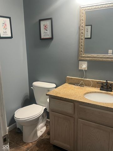 2861 W Aurora Court, Monrovia, IN 46157