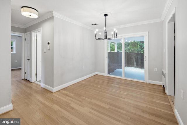 6368 HILLCREST PL, Alexandria, VA 22312