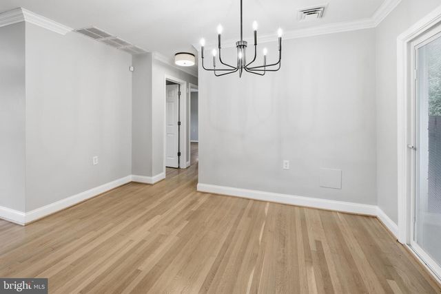 6368 HILLCREST PL, Alexandria, VA 22312