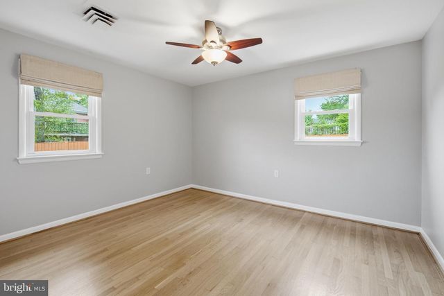 6368 HILLCREST PL, Alexandria, VA 22312