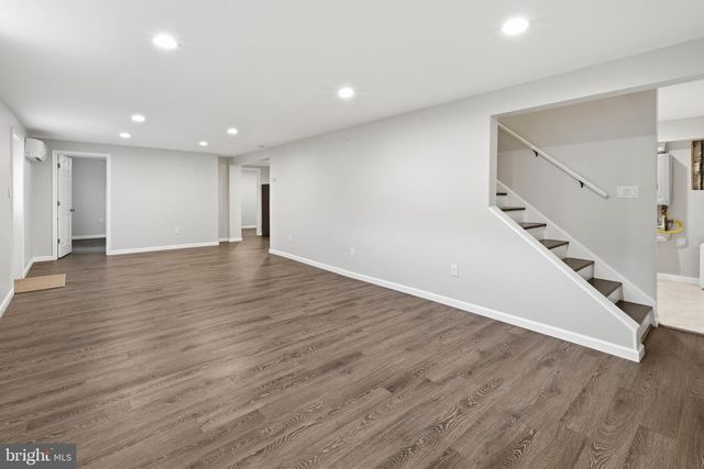 6368 HILLCREST PL, Alexandria, VA 22312