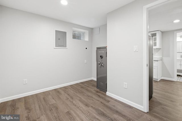 6368 HILLCREST PL, Alexandria, VA 22312