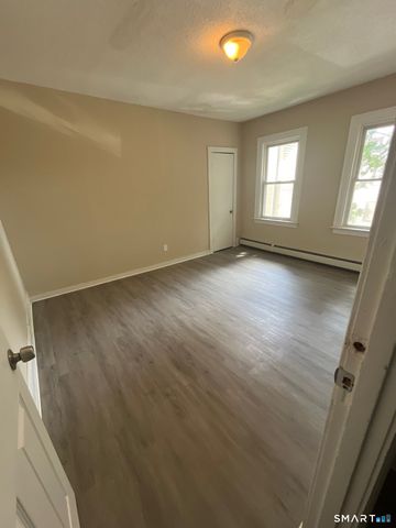 440 Dixwell Avenue, New Haven, CT 06511
