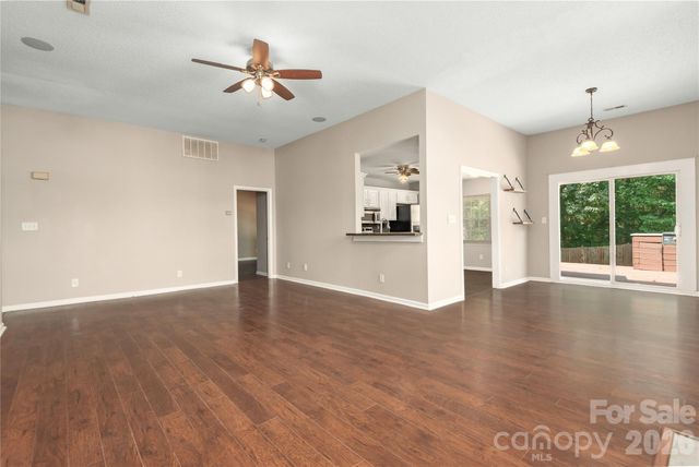 10333 Danesway Lane, Cornelius, NC 28031