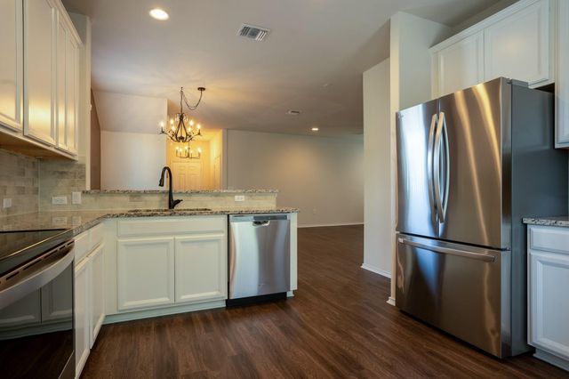 10509 Abana WAY 11, Austin, TX 78748