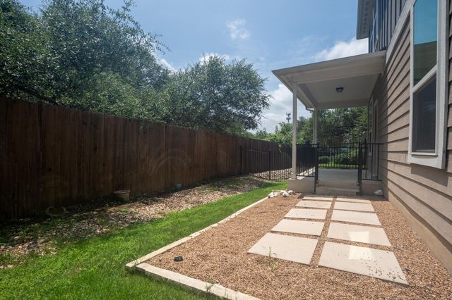 10509 Abana WAY 11, Austin, TX 78748