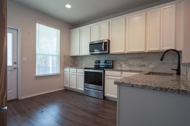 10509 Abana WAY 11, Austin, TX 78748
