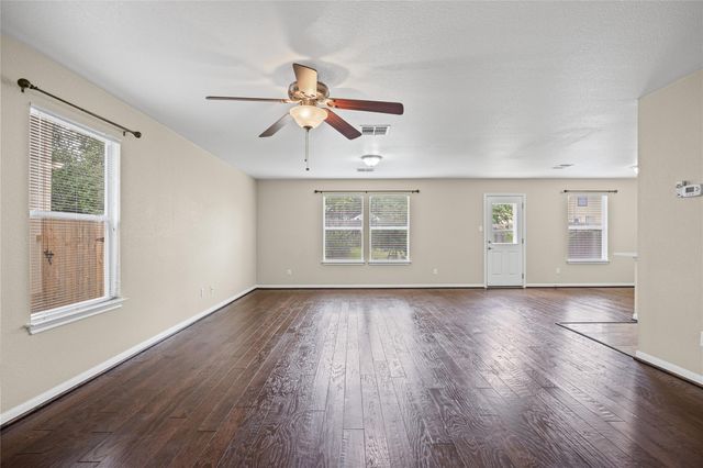 198 Black Forest, Buda, TX 78610