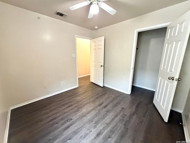 10830 Mathom Lndg Apt 4, Universal City, TX 78148