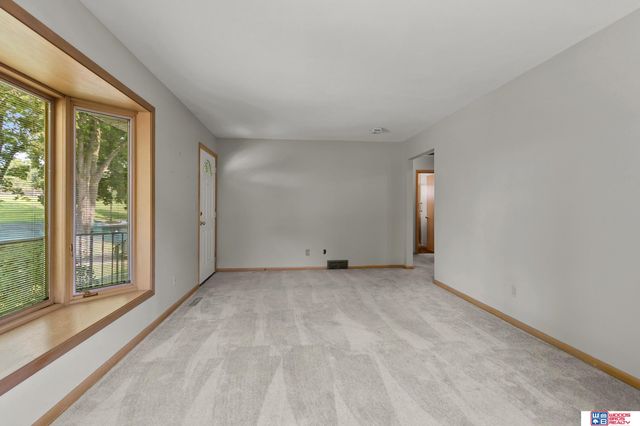 640 N 54th Street, Lincoln, NE 68504