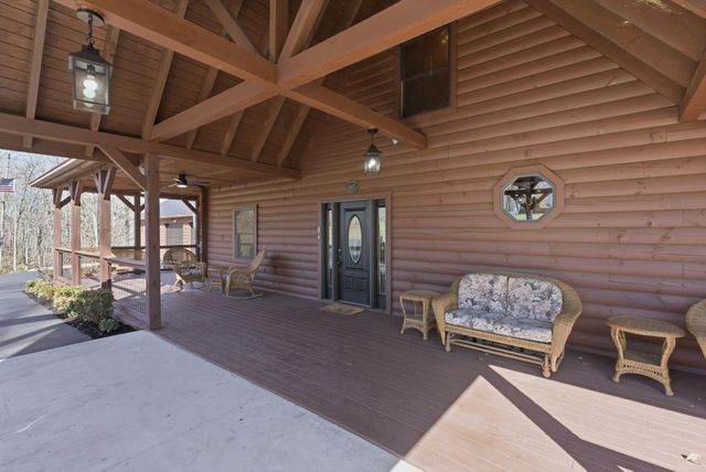 97 Black Walnut Lane, Monticello, KY 42633