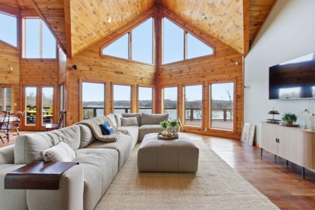 97 Black Walnut Lane, Monticello, KY 42633