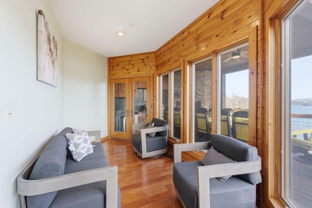 97 Black Walnut Lane, Monticello, KY 42633