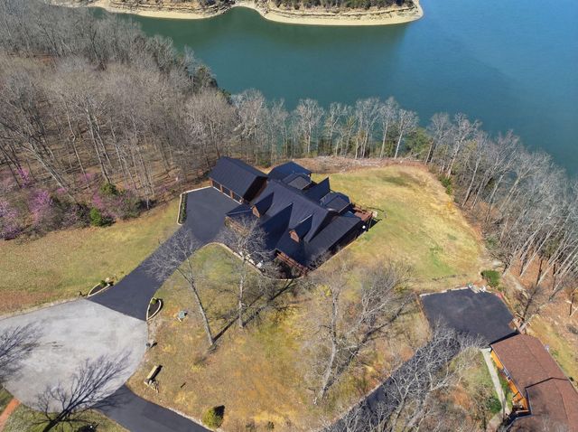 97 Black Walnut Lane, Monticello, KY 42633