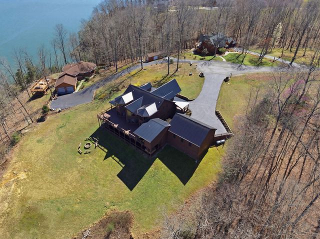 97 Black Walnut Lane, Monticello, KY 42633