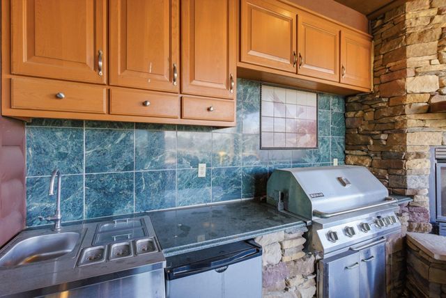 97 Black Walnut Lane, Monticello, KY 42633